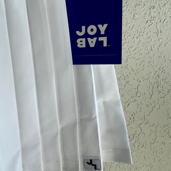 JoyLab White Skater Mini Skirt – Pleated Athletic Style - Picture 4 of 5